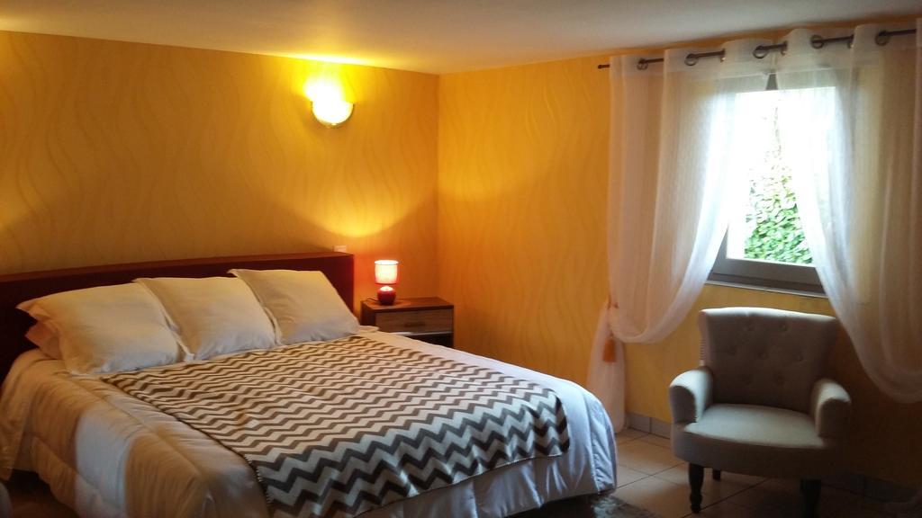Chez Annie Vendégház Saint-Avit-Rivière Kültér fotó