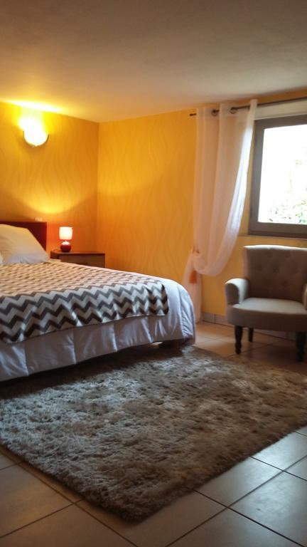 Chez Annie Vendégház Saint-Avit-Rivière Kültér fotó